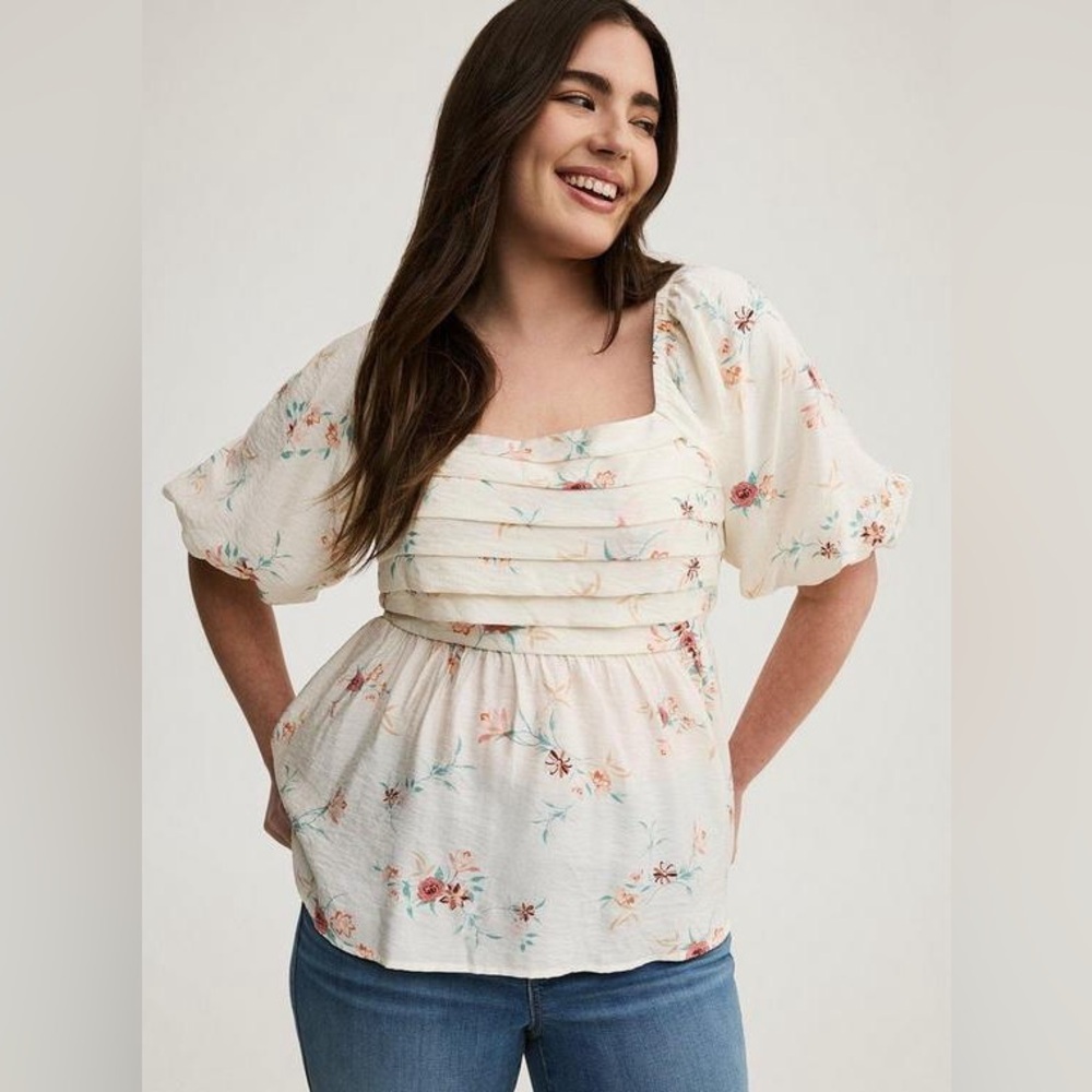 Torrid 1X Ruched Puff Sleeve Top